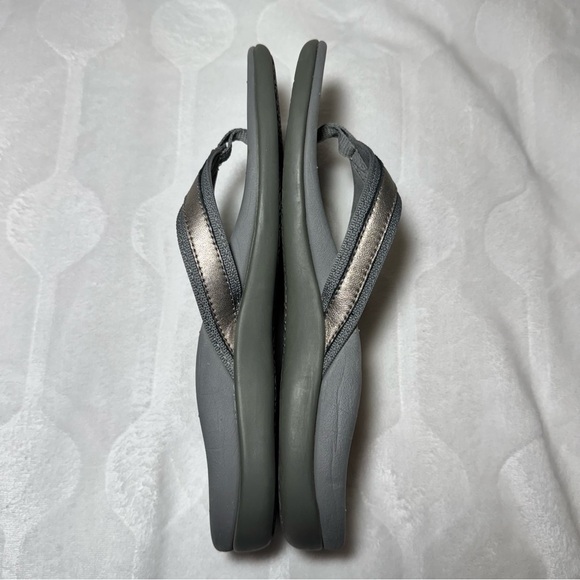 Vionic Tide II Toe Post Women's Orthotic Flip Flop Sandals - Gray US Size 9 - Picture 5 of 9